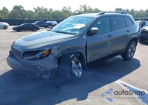 2019 Jeep Cherokee Trailhawk 4X4 from USA, damaged, VIN 1C4PJMBX2KD437779